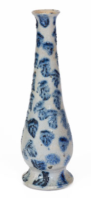 Fine Sponge-Decorated American Stoneware Vase, circa 1850-80