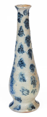 Fine Sponge-Decorated American Stoneware Vase, circa 1850-80