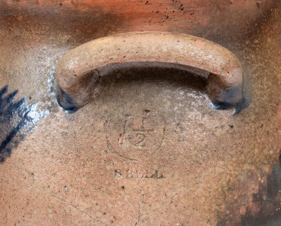 411. Pottery,Pitcher,Cobalt,VA- S. BELL Jar (843)